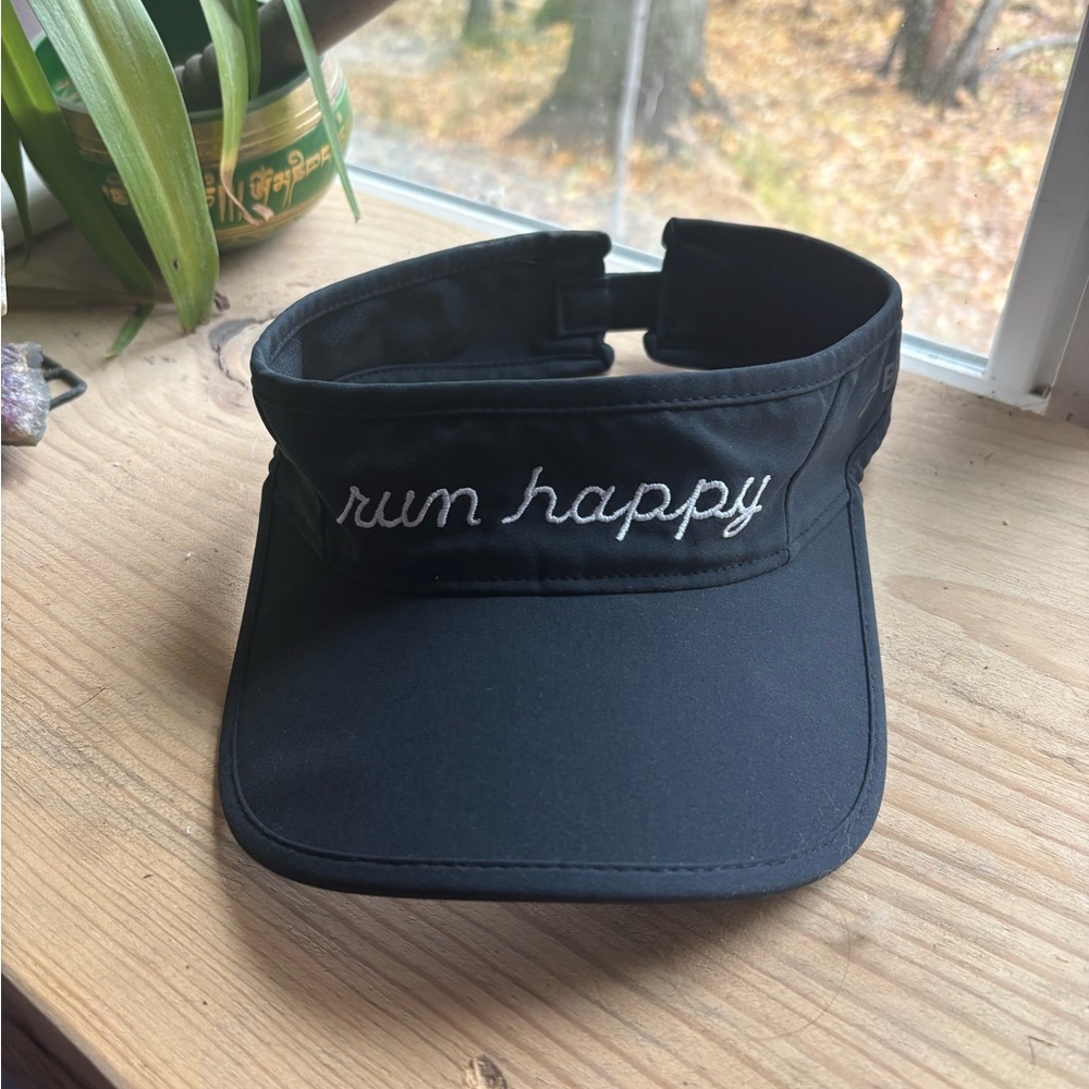 Brooks Black Visor Hat
